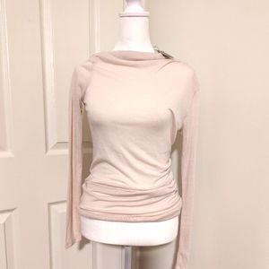 ✨NWT Express Ruched Long Sleeve Cream Top NWT! ✨